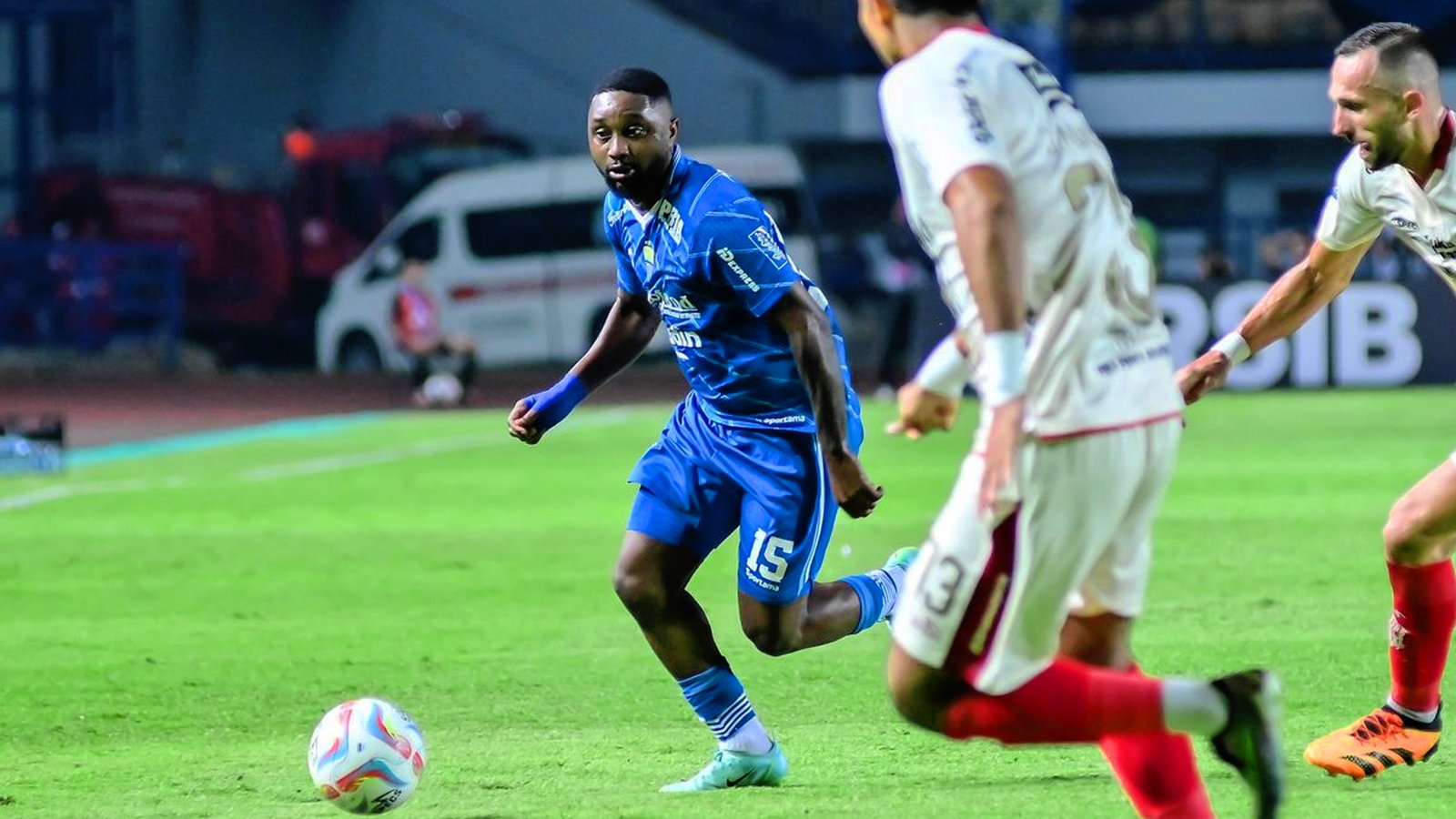 The Rise of AI-Powered Personal Assistants: How They Manage