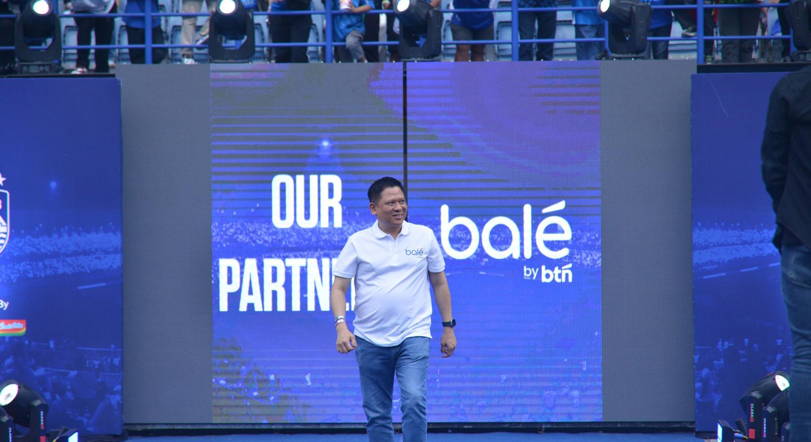 The Rise of AI-Powered Personal Assistants: How They Manage