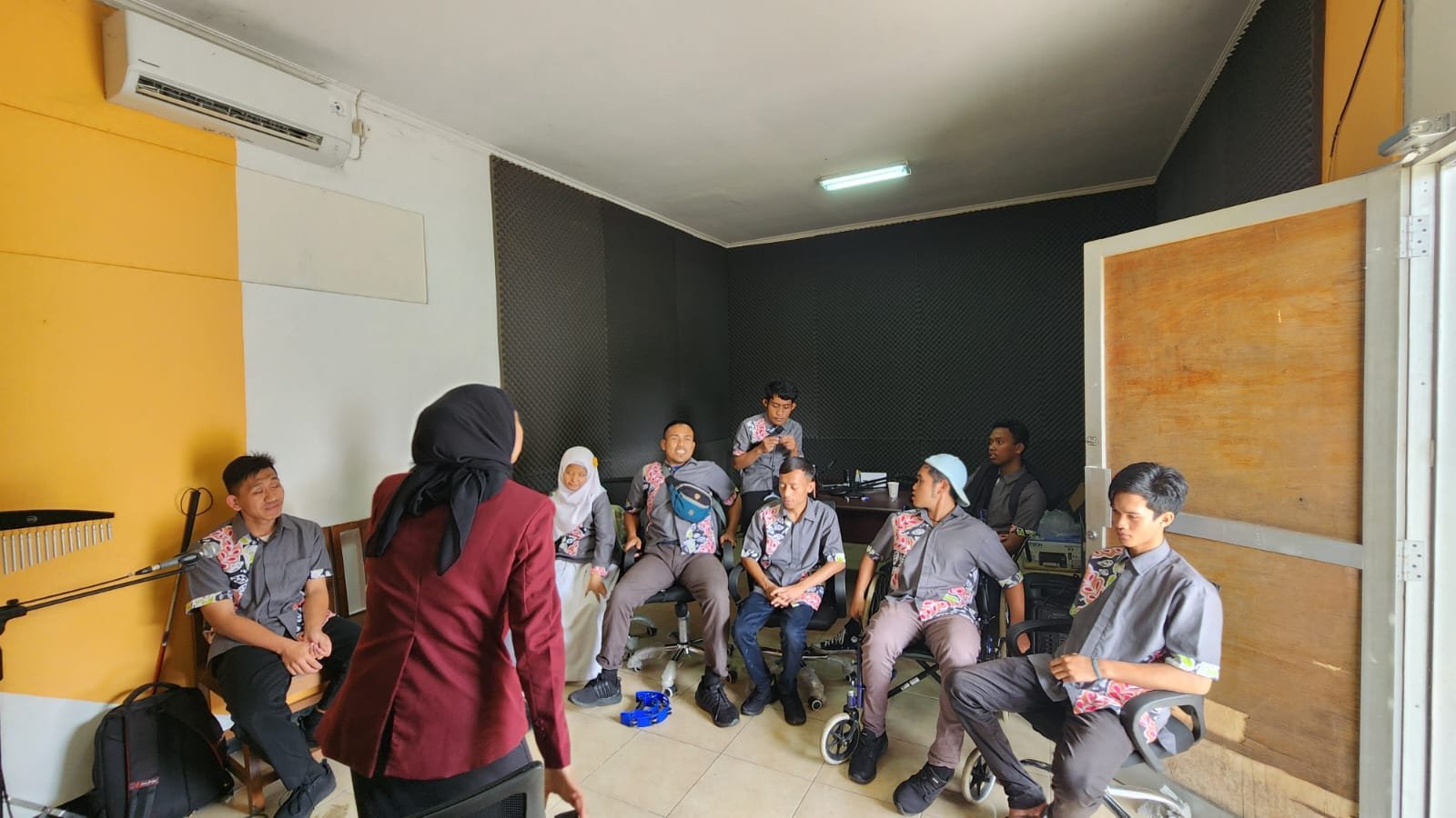 Penyandang Disabilitas Buktikan Bisa Berkarya Lewat Konten Digital bersama Telkom University