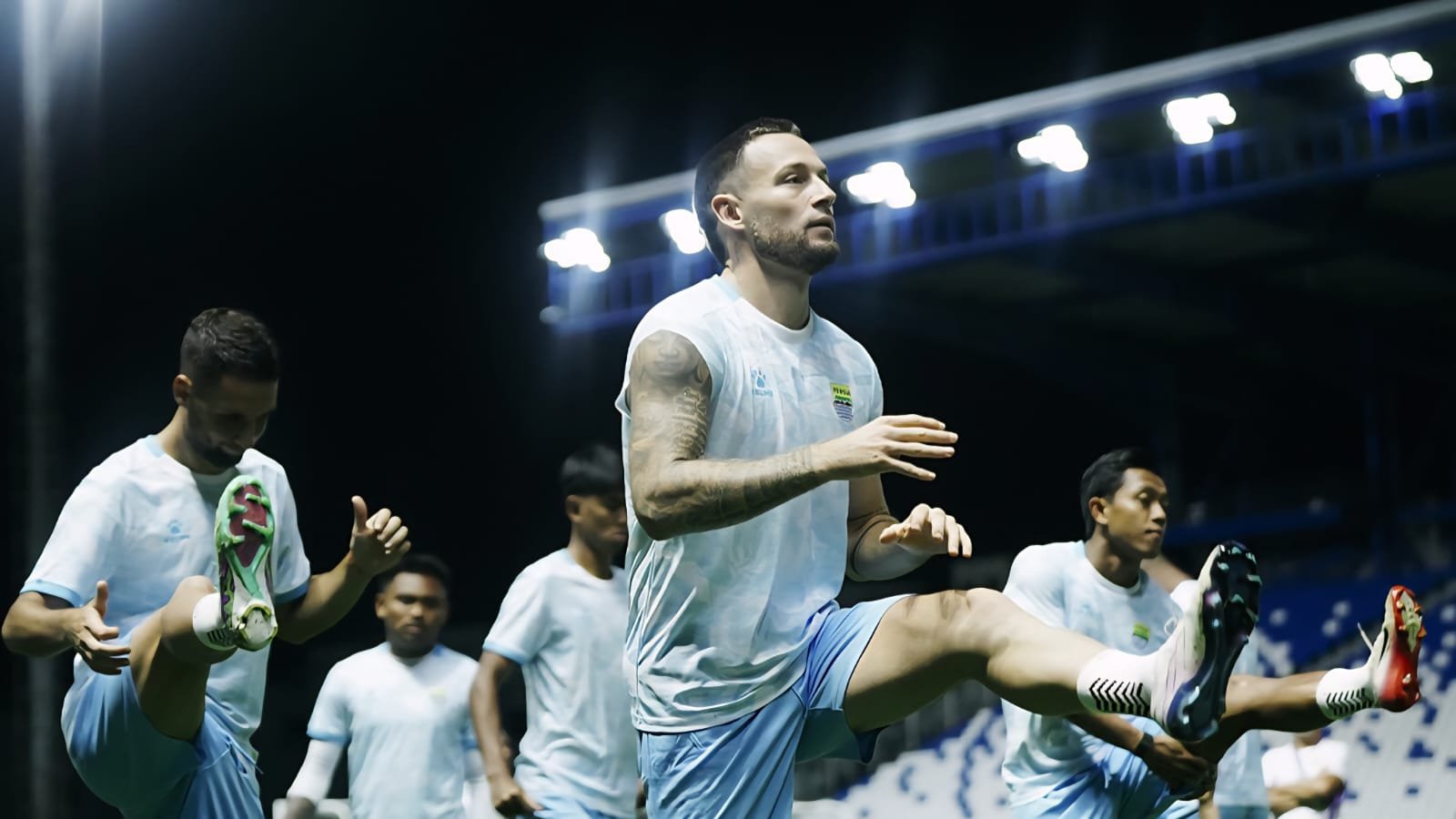 Bugar Sepenuhnya, Marc Klok Incar Kemenangan Demi Balas Dukungan Bobotoh di Bangkok