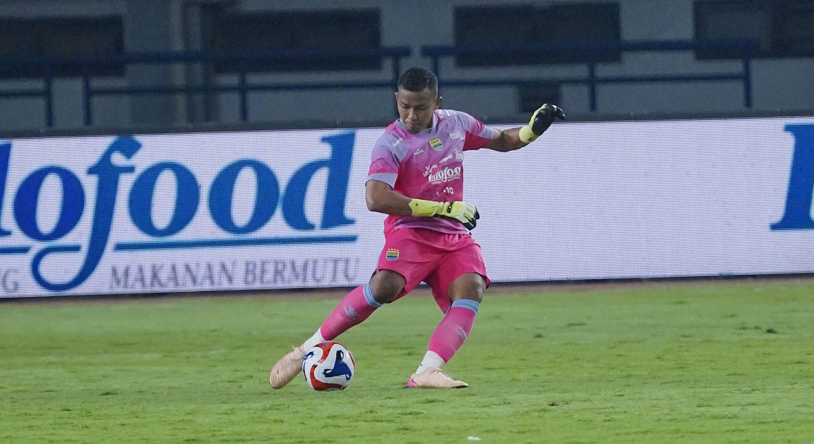 Teja Paku Alam Bicara Soal Persaingan di Posisi Kiper