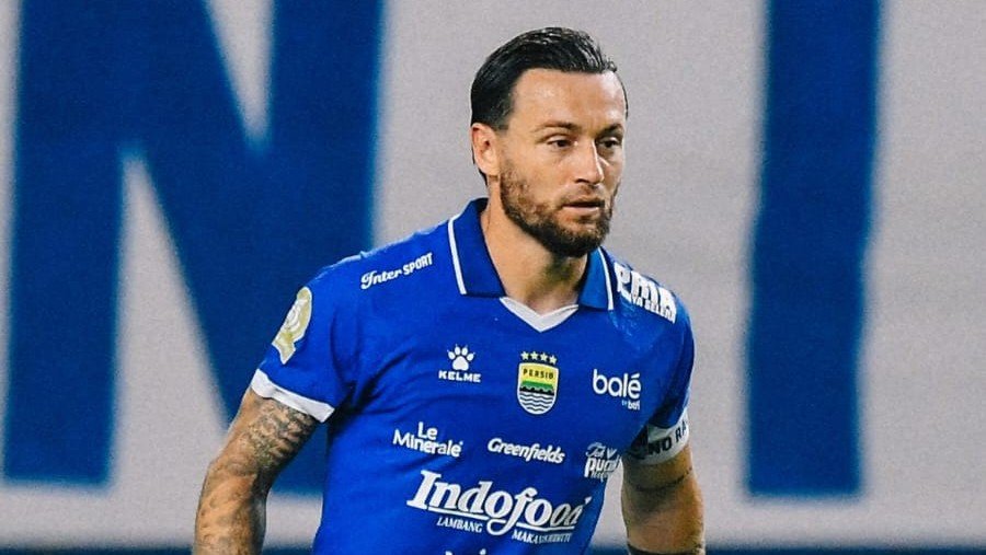 Kemenangan Atas PSM Jadi Kado Akhir Tahun, Marc Klok Semangati Ciro-DDS dan Fokus Tatap Persija